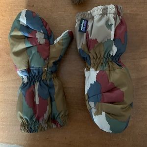 Patagonia Winter gloves